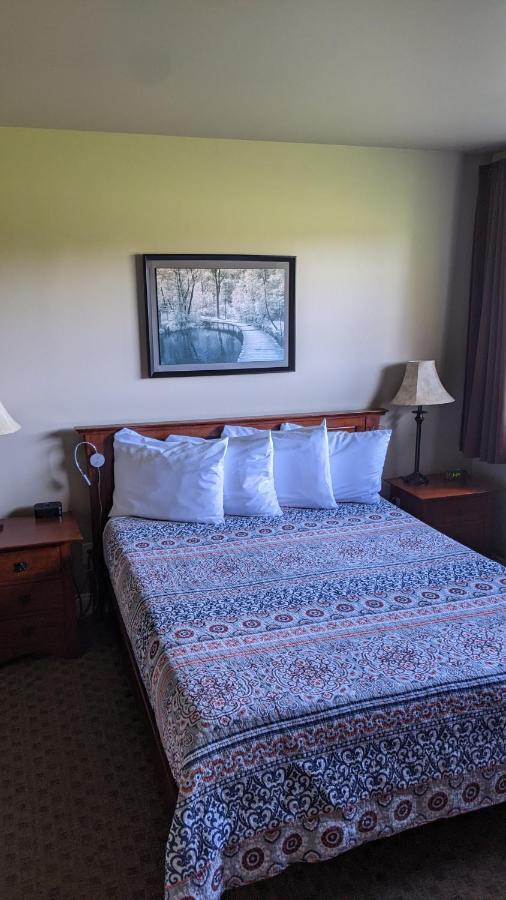 The Meadowlark Inn East Springfield Eksteriør billede
